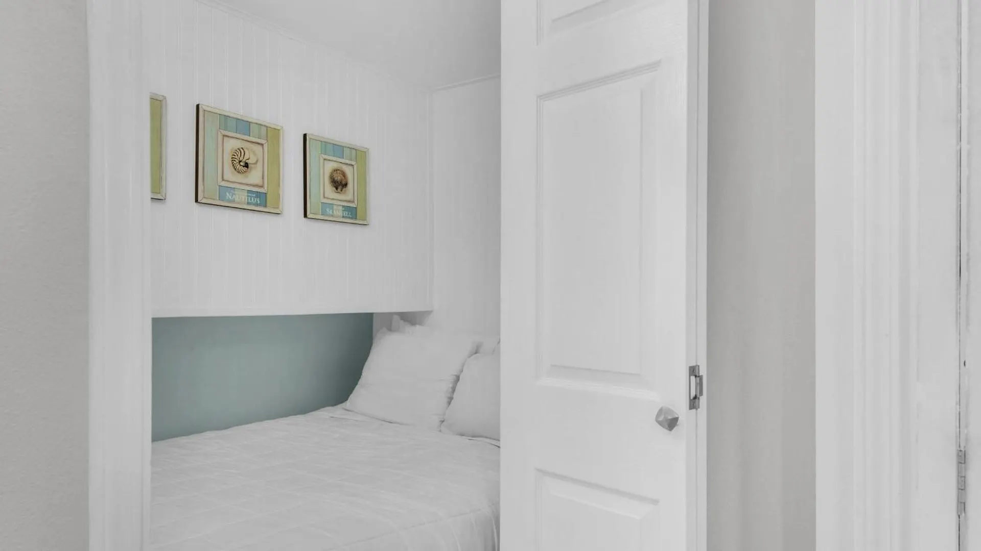Lakeview #6- Emerald Searenity Destin United States
